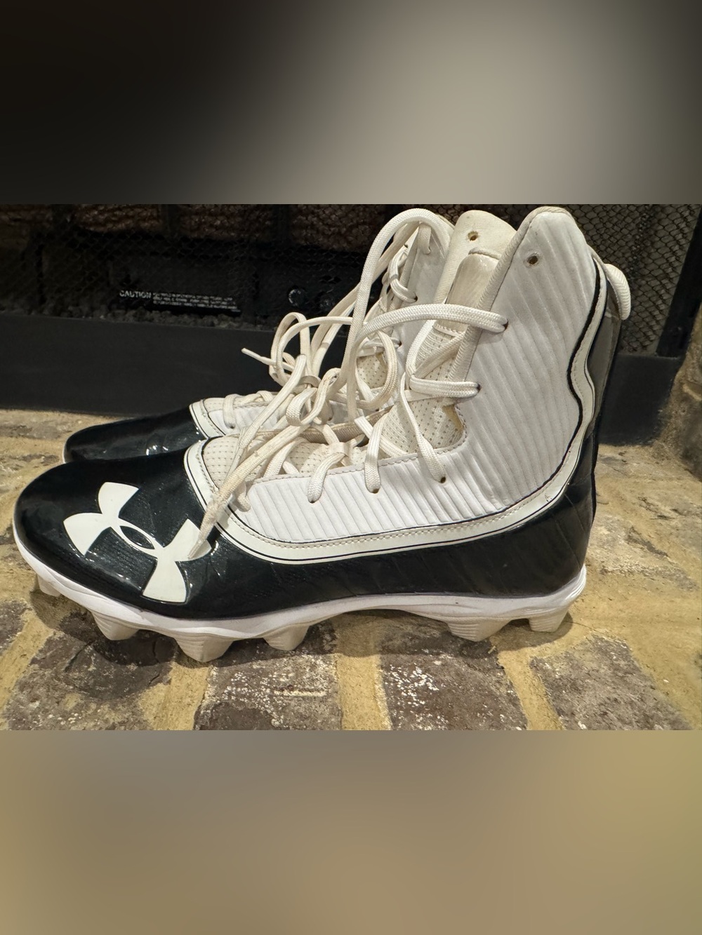 Under Armour Black and White Cleats men’s size 12